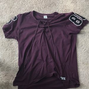 PINK ‘86’ burgundy short sleeve
